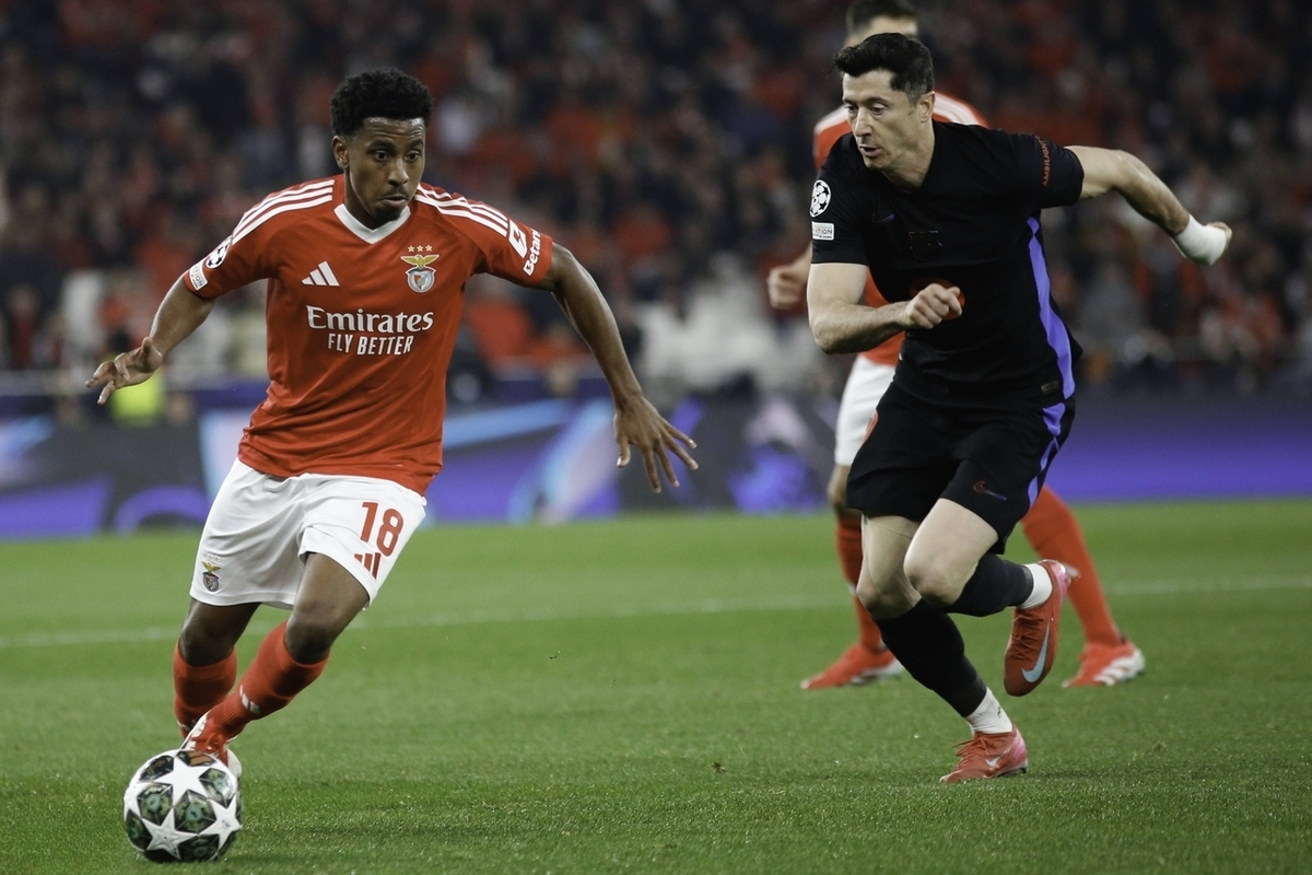 详细阅读:yabo-里程碑夜!本菲卡单刀错失,国王杯今晚刷纪录,信心回归,阵容厚度经受考验的简单介绍-yabo yabo-里程碑夜!本菲卡单刀错失,国王杯今晚刷纪录,信心回归,阵容厚度经受考验的简单介绍-yabo